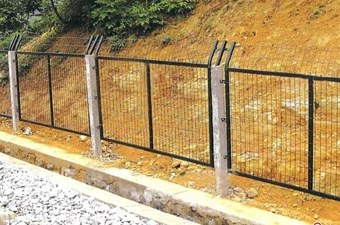 铁路护栏网-01 铁路护栏网-01