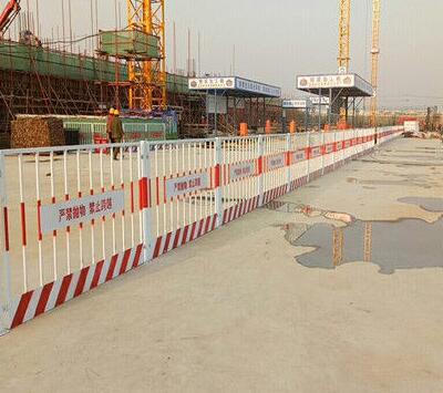 建筑工地护栏