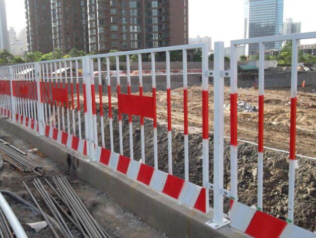 建筑工地护栏