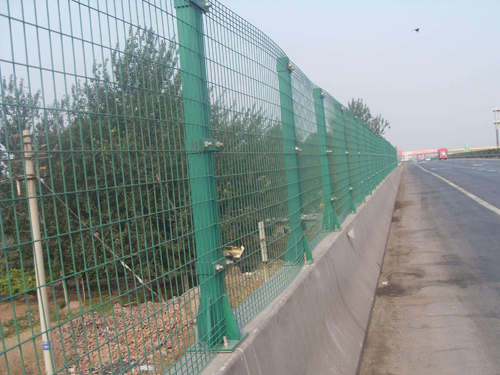 高速公路护栏网