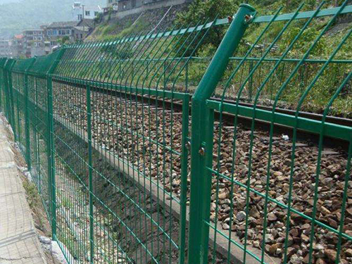 铁路护栏网
